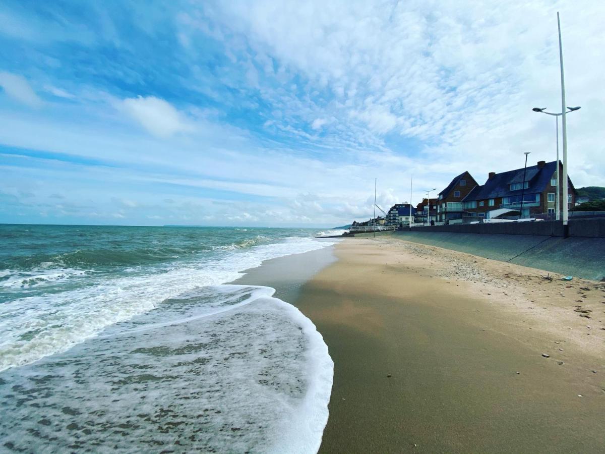 A 10 Minutes A Pieds De La Plage, Residence La Corniche Du Mont Canisy - Traveller Award 2023 Блонвил-сюр-Мер Екстериор снимка